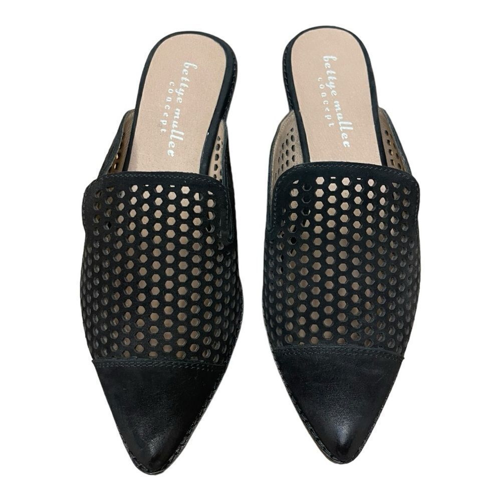 Bettye Muller Cara Black Perforated Suede Mule Heels Slip On Size 9